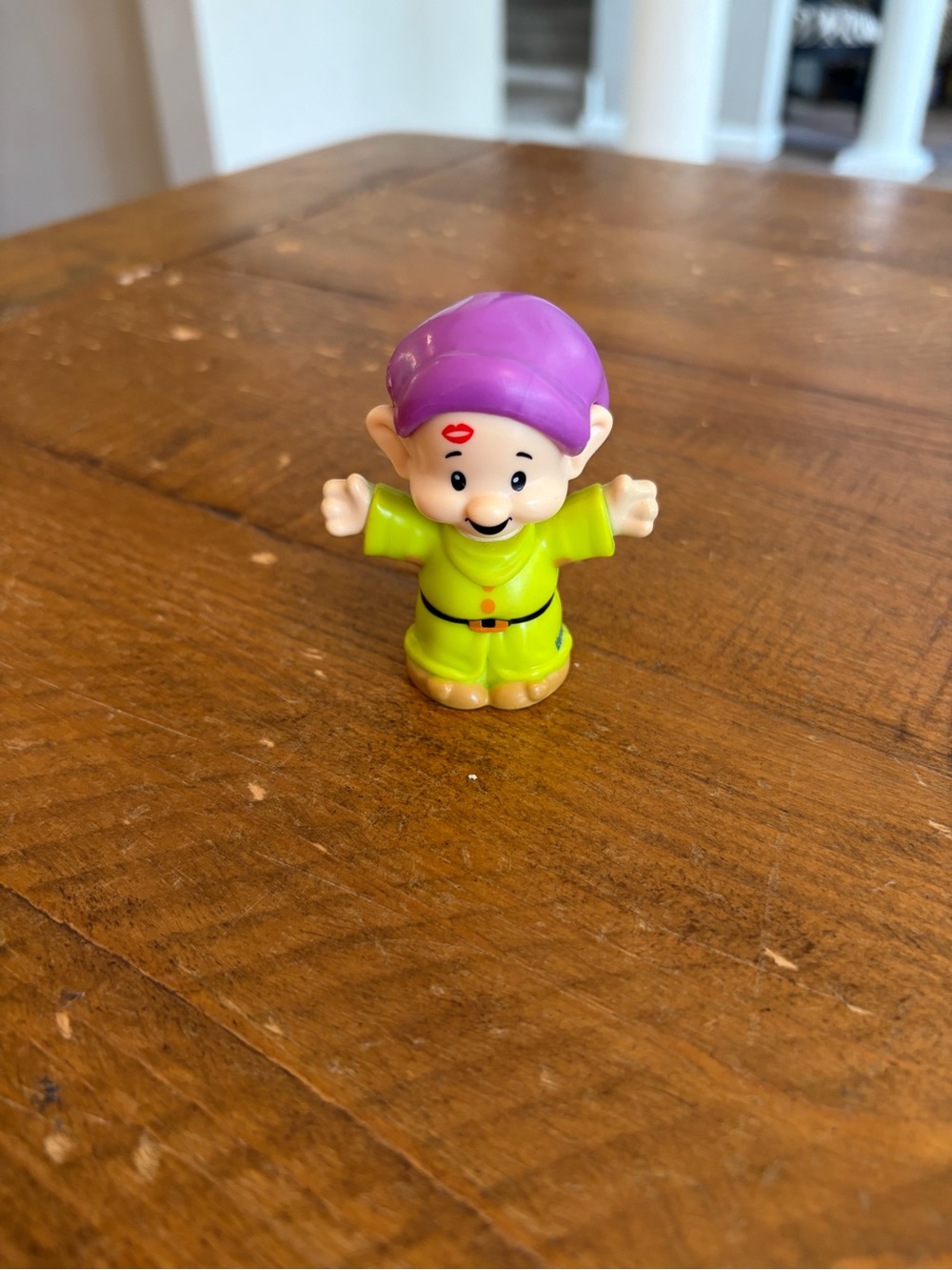 Fisher Price Little People Dopey with a kiss as is